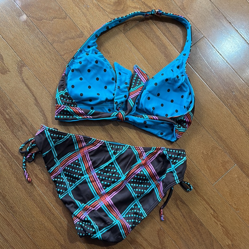 Reversible Bikini - Picture 2 of 3